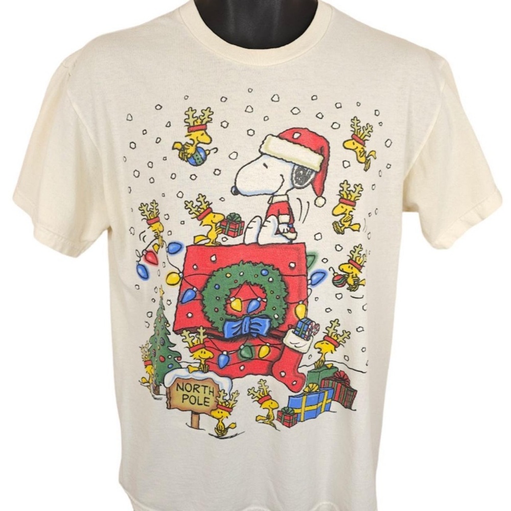 Gildan Cream Snoopy Christmas Tee